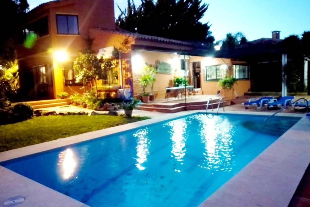 Villa Torrenueva Malaga Bagian luar foto