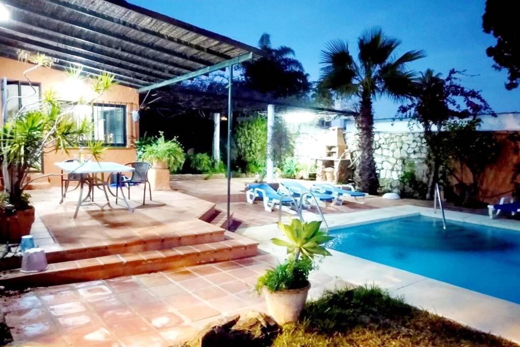 Villa Torrenueva Malaga Bagian luar foto