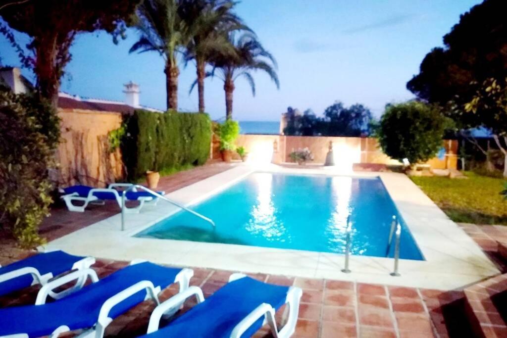 Villa Torrenueva Malaga Bagian luar foto