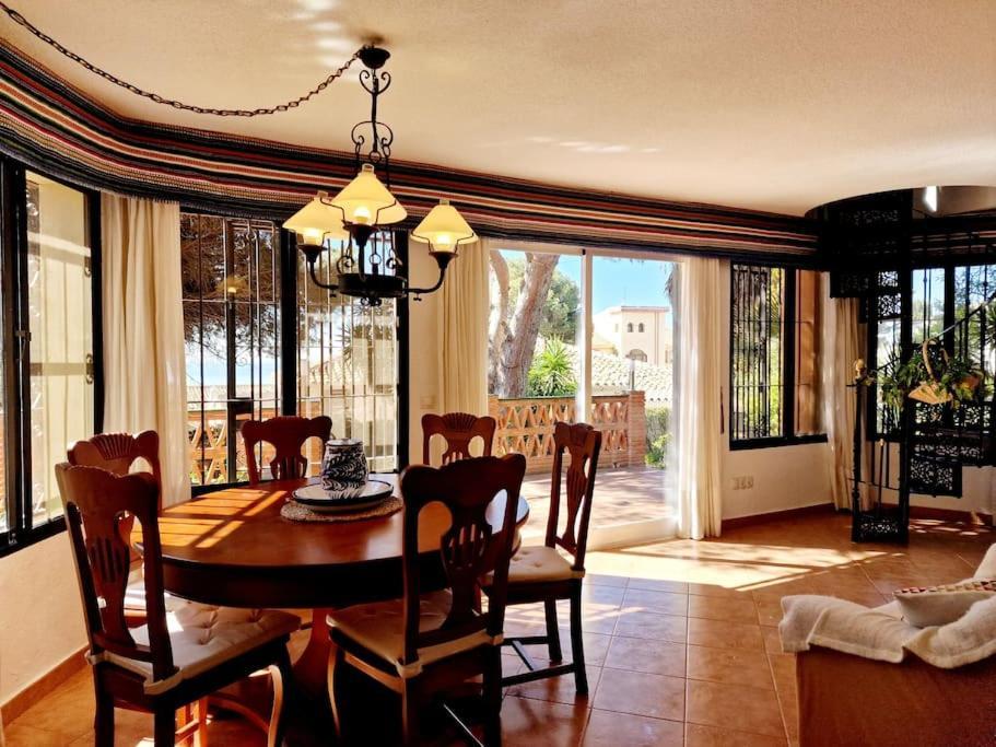 Villa Torrenueva Malaga Bagian luar foto